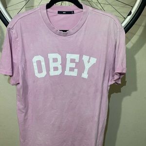 Obey t shirt
